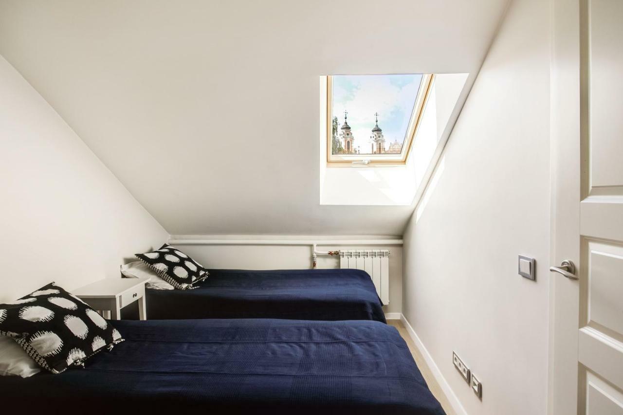 #Stayhere 3Bdr Modern & Stylish Apartment - Heart Of Old Town By Houseys Вилнюс Екстериор снимка