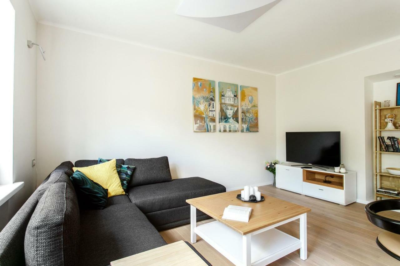 #Stayhere 3Bdr Modern & Stylish Apartment - Heart Of Old Town By Houseys Вилнюс Екстериор снимка